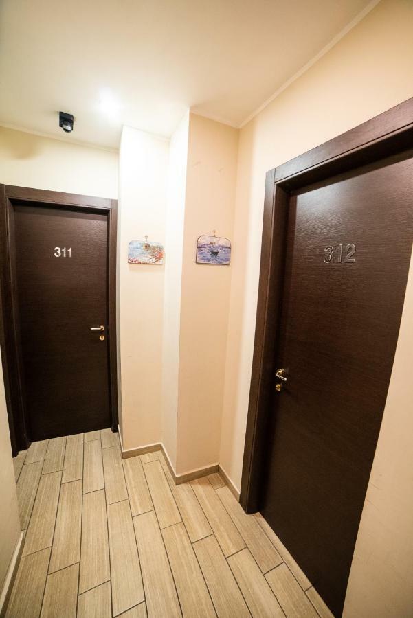 Triple Room Private Bathroom